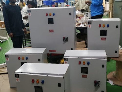 Combiner Box Shop Floor
