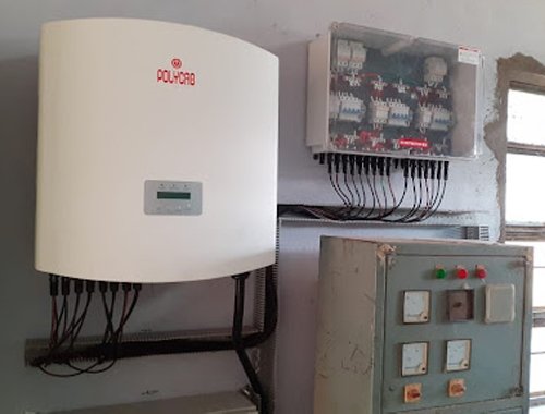 Rooftop solar installation project